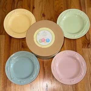 Hallmark, Elegant Pastel Ceramic Plate Set (4) - Yellow, Green, Blue, Pink